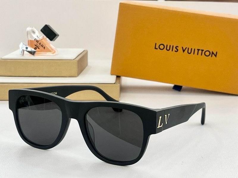 LV Sunglasses 32